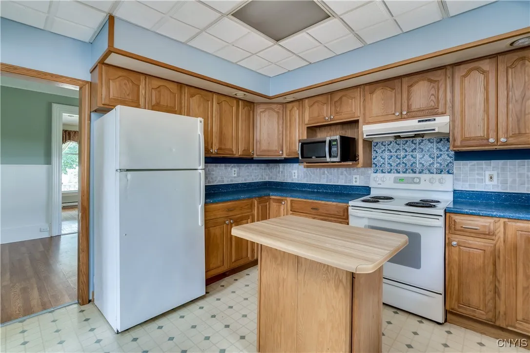 19 Antwerp Street, Philadelphia, New York 13673, Philadelphia, New York 13673, 5 Bedrooms Bedrooms, 13 Rooms Rooms,2 BathroomsBathrooms,Residential,Closed,19 Antwerp Street, Philadelphia, New York 13673,0,S1625968