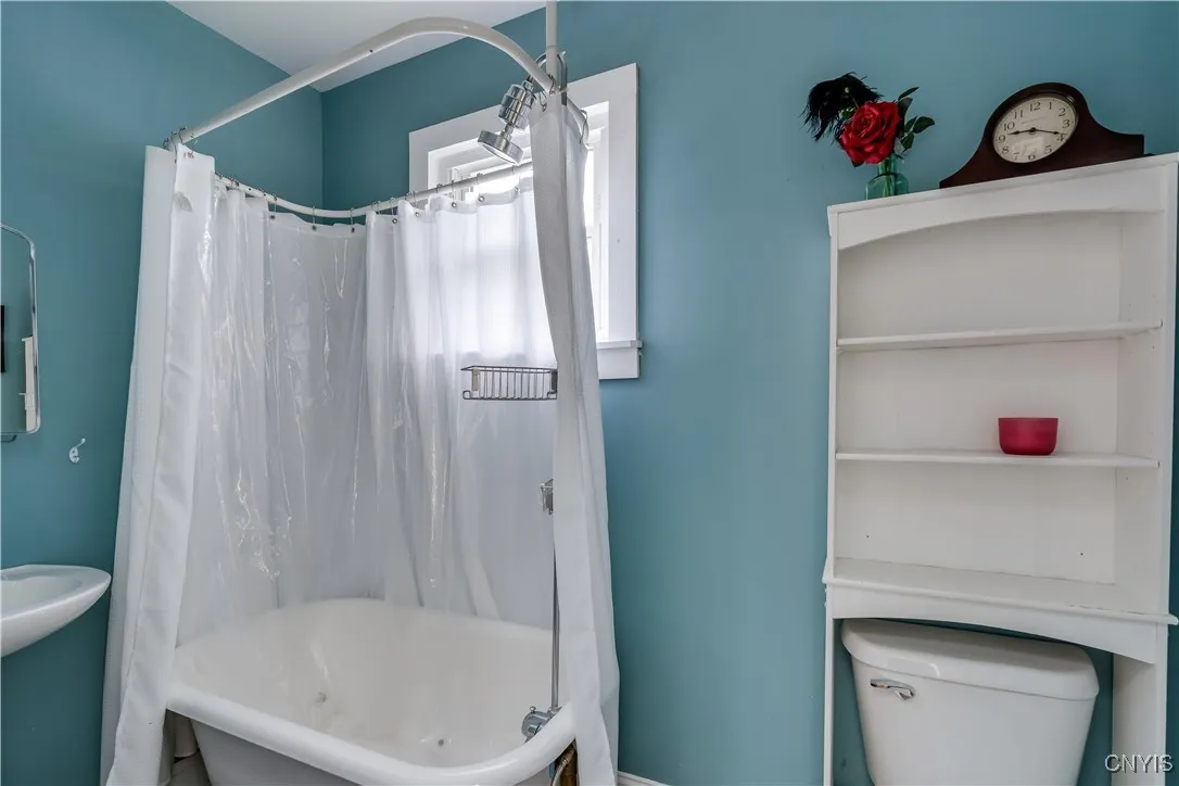 19 Antwerp Street, Philadelphia, New York 13673, Philadelphia, New York 13673, 5 Bedrooms Bedrooms, 13 Rooms Rooms,2 BathroomsBathrooms,Residential,Closed,19 Antwerp Street, Philadelphia, New York 13673,0,S1625968