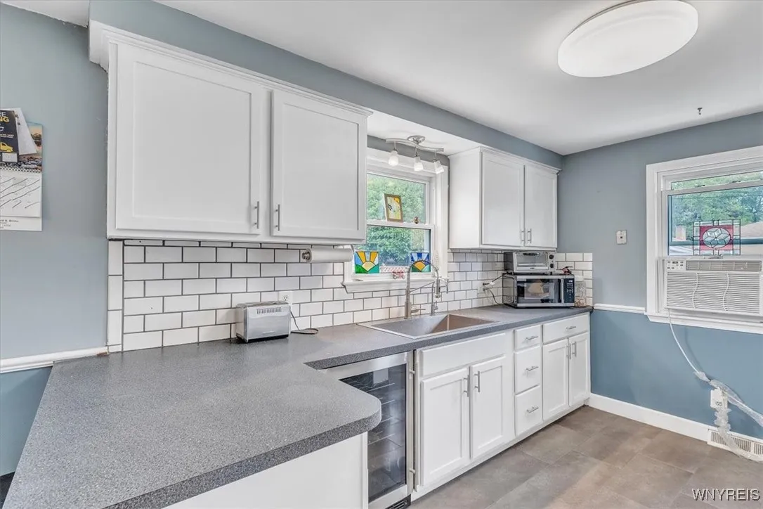 205 Sky Hi Drive, West Seneca, New York 14224, West Seneca, New York 14224, 3 Bedrooms Bedrooms, 9 Rooms Rooms,1 BathroomBathrooms,Residential,Closed,205 Sky Hi Drive, West Seneca, New York 14224,0,B1627176