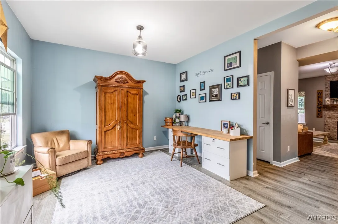 Front Room/Office