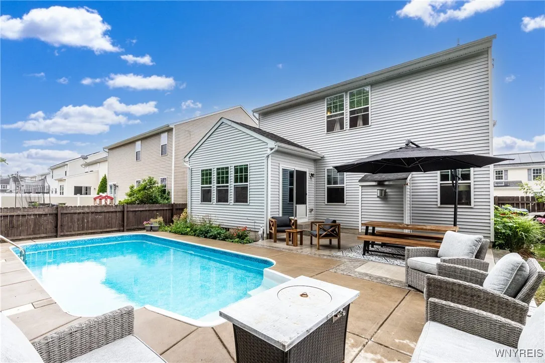 27 Scooter Lane, Hamburg, New York 14075, Hamburg, New York 14075, 4 Bedrooms Bedrooms, 8 Rooms Rooms,2 BathroomsBathrooms,Residential,For Sale,27 Scooter Lane, Hamburg, New York 14075,B1602162