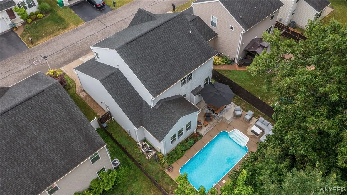 27 Scooter Lane, Hamburg, New York 14075, Hamburg, New York 14075, 4 Bedrooms Bedrooms, 8 Rooms Rooms,2 BathroomsBathrooms,Residential,For Sale,27 Scooter Lane, Hamburg, New York 14075,B1602162