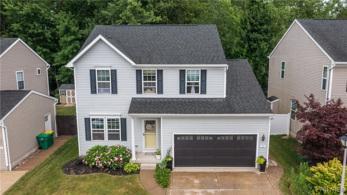 27 Scooter Lane, Hamburg, New York 14075, Hamburg, New York 14075, 4 Bedrooms Bedrooms, 8 Rooms Rooms,2 BathroomsBathrooms,Residential,For Sale,27 Scooter Lane, Hamburg, New York 14075,B1602162