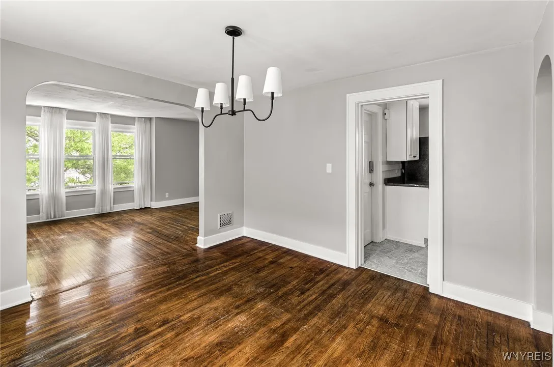 374 Victoria Boulevard, Tonawanda, New York 14217, Tonawanda, New York 14217, 4 Bedrooms Bedrooms, ,2 BathroomsBathrooms,Residential,Closed,374 Victoria Boulevard, Tonawanda, New York 14217,0,B1626916
