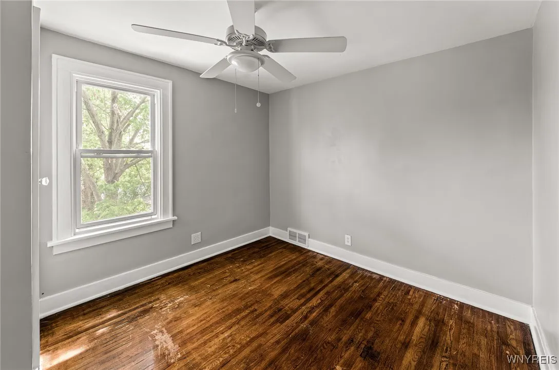374 Victoria Boulevard, Tonawanda, New York 14217, Tonawanda, New York 14217, 4 Bedrooms Bedrooms, ,2 BathroomsBathrooms,Residential,Closed,374 Victoria Boulevard, Tonawanda, New York 14217,0,B1626916
