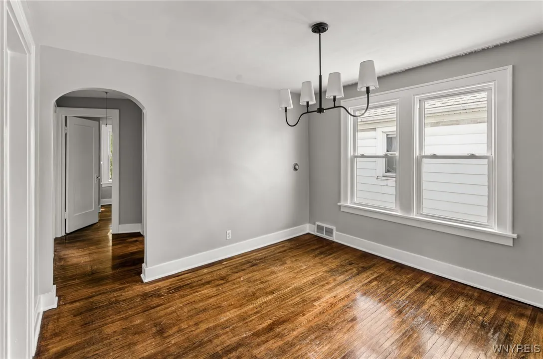 374 Victoria Boulevard, Tonawanda, New York 14217, Tonawanda, New York 14217, 4 Bedrooms Bedrooms, ,2 BathroomsBathrooms,Residential,Closed,374 Victoria Boulevard, Tonawanda, New York 14217,0,B1626916