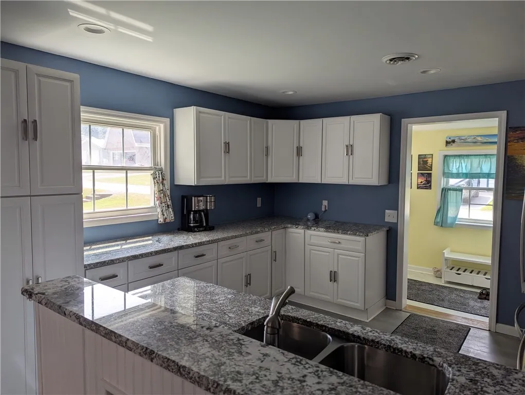 12951 Hillcrest Drive, Carlton, New York 14411, Carlton, New York 14411, 2 Bedrooms Bedrooms, 5 Rooms Rooms,2 BathroomsBathrooms,Residential,Closed,12951 Hillcrest Drive, Carlton, New York 14411,0,R1626822