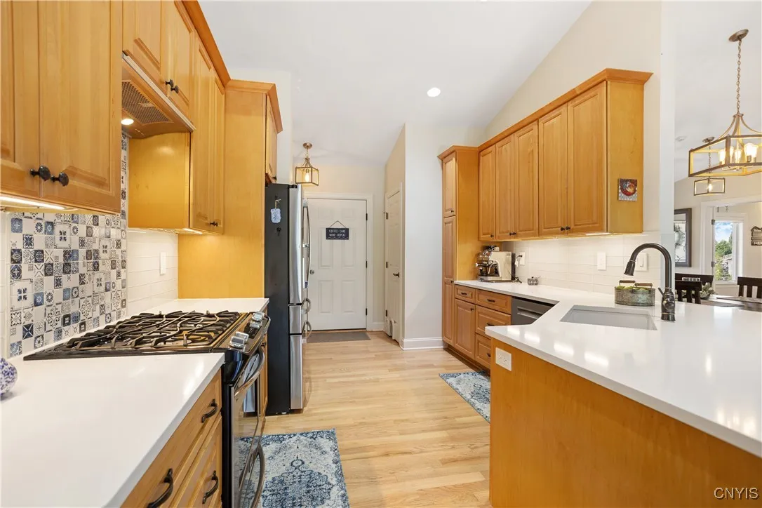 240 Marine View Drive, Sullivan, New York 13037, Sullivan, New York 13037, 3 Bedrooms Bedrooms, 8 Rooms Rooms,2 BathroomsBathrooms,Residential,For Sale,240 Marine View Drive, Sullivan, New York 13037,0,S1627302