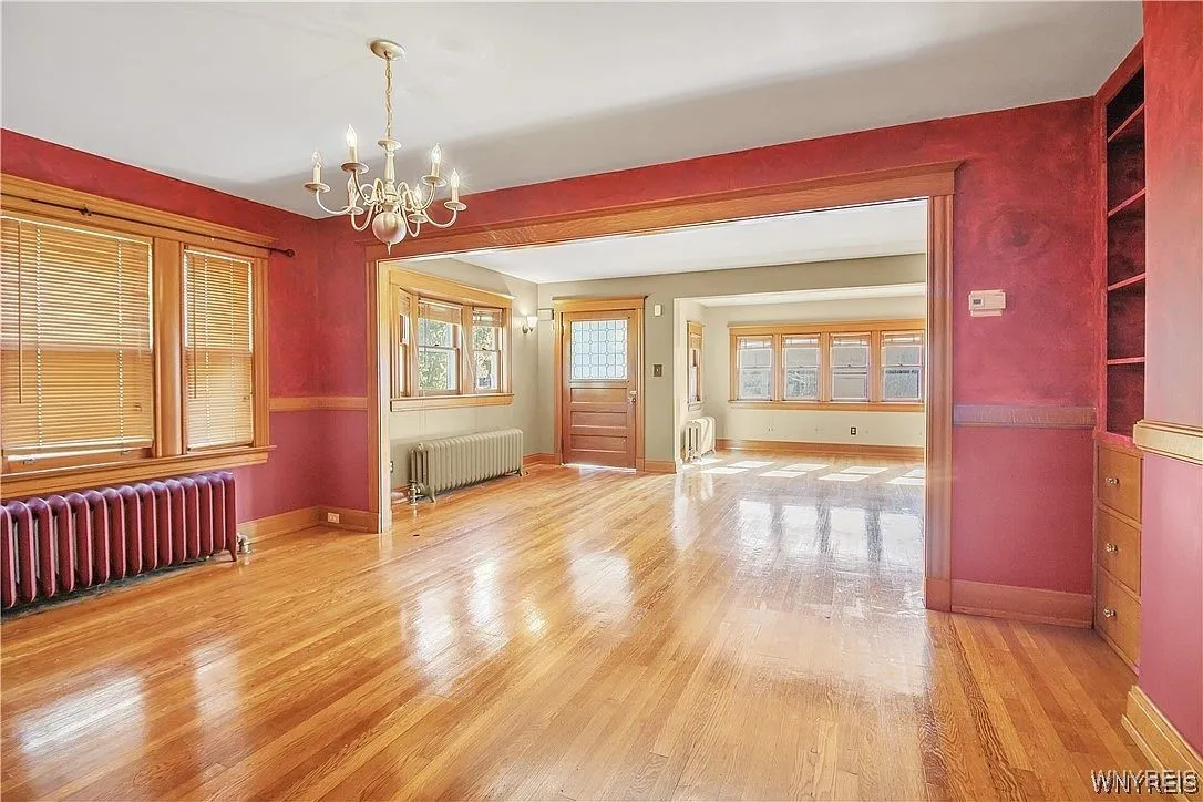 55 West Northrup Place, Buffalo, New York 14214, Buffalo, New York 14214, 3 Bedrooms Bedrooms, 8 Rooms Rooms,2 BathroomsBathrooms,Residential,For Sale,55 West Northrup Place, Buffalo, New York 14214,B1624502