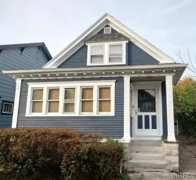 55 West Northrup Place, Buffalo, New York 14214, Buffalo, New York 14214, 3 Bedrooms Bedrooms, 8 Rooms Rooms,2 BathroomsBathrooms,Residential,For Sale,55 West Northrup Place, Buffalo, New York 14214,B1624502