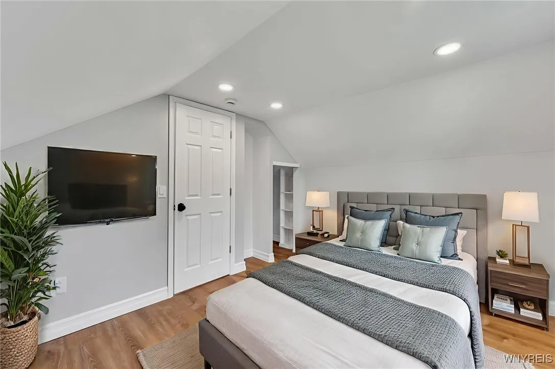 147 Madison Avenue, Hamburg, New York 14219, Hamburg, New York 14219, 4 Bedrooms Bedrooms, 6 Rooms Rooms,1 BathroomBathrooms,Residential,For Sale,147 Madison Avenue, Hamburg, New York 14219,B1627290