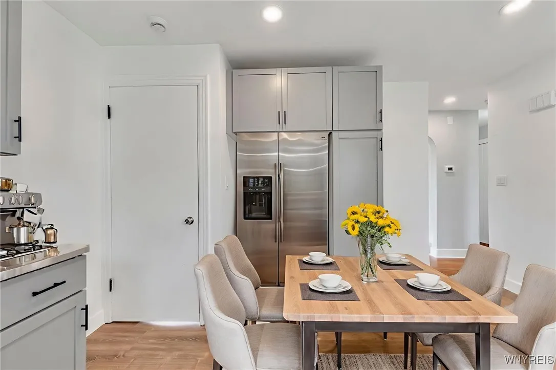 147 Madison Avenue, Hamburg, New York 14219, Hamburg, New York 14219, 4 Bedrooms Bedrooms, 6 Rooms Rooms,1 BathroomBathrooms,Residential,For Sale,147 Madison Avenue, Hamburg, New York 14219,B1627290