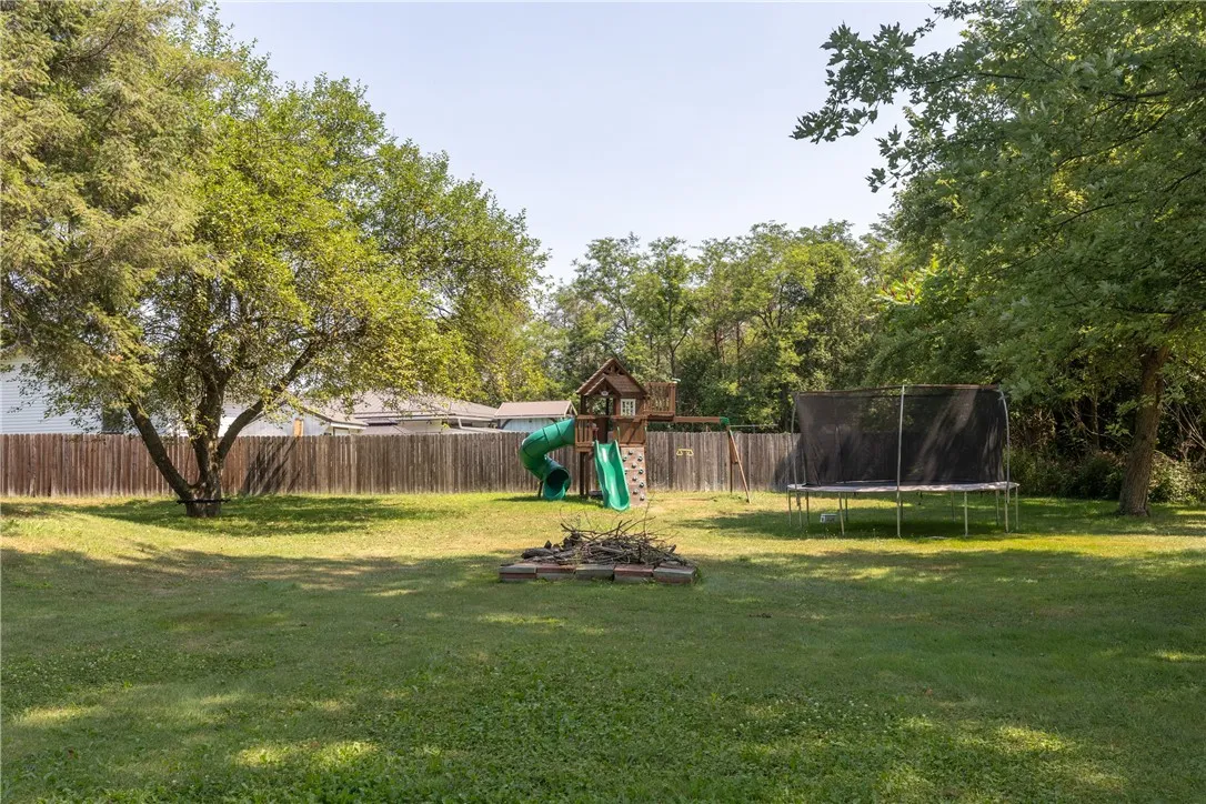 4662 State Route 414, Hornby, New York 14812, Hornby, New York 14812, 4 Bedrooms Bedrooms, 8 Rooms Rooms,2 BathroomsBathrooms,Residential,Closed,4662 State Route 414, Hornby, New York 14812,0,R1627317