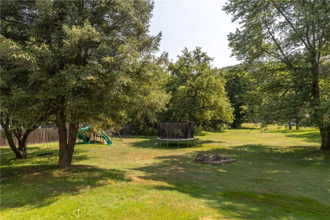 4662 State Route 414, Hornby, New York 14812, Hornby, New York 14812, 4 Bedrooms Bedrooms, 8 Rooms Rooms,2 BathroomsBathrooms,Residential,Closed,4662 State Route 414, Hornby, New York 14812,0,R1627317