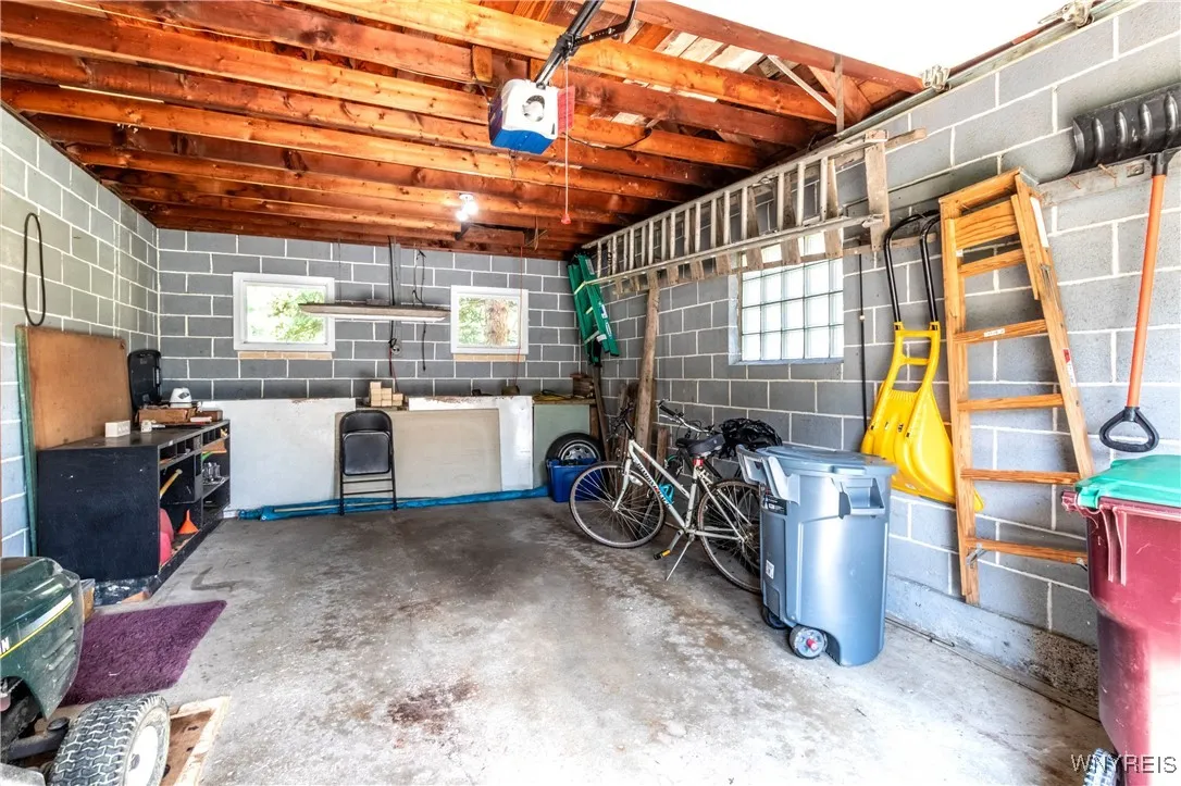 49 Bielak Road, Orchard Park, New York 14127, Orchard Park, New York 14127, 3 Bedrooms Bedrooms, ,2 BathroomsBathrooms,Residential,For Sale,49 Bielak Road, Orchard Park, New York 14127,B1625453