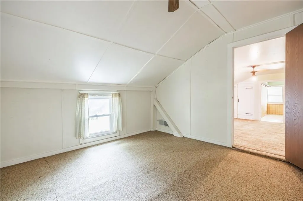 913 Wayneport Road, Macedon, New York 14502, Macedon, New York 14502, 5 Bedrooms Bedrooms, ,3 BathroomsBathrooms,Residential,Closed,913 Wayneport Road, Macedon, New York 14502,0,R1627351