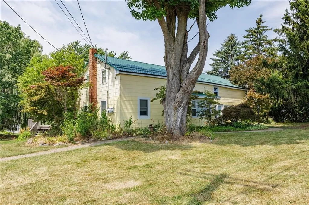 913 Wayneport Road, Macedon, New York 14502, Macedon, New York 14502, 5 Bedrooms Bedrooms, ,3 BathroomsBathrooms,Residential,Closed,913 Wayneport Road, Macedon, New York 14502,0,R1627351