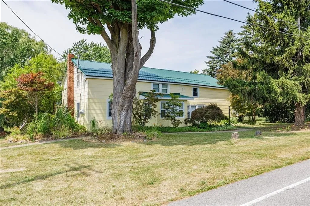 913 Wayneport Road, Macedon, New York 14502, Macedon, New York 14502, 5 Bedrooms Bedrooms, ,3 BathroomsBathrooms,Residential,Closed,913 Wayneport Road, Macedon, New York 14502,0,R1627351