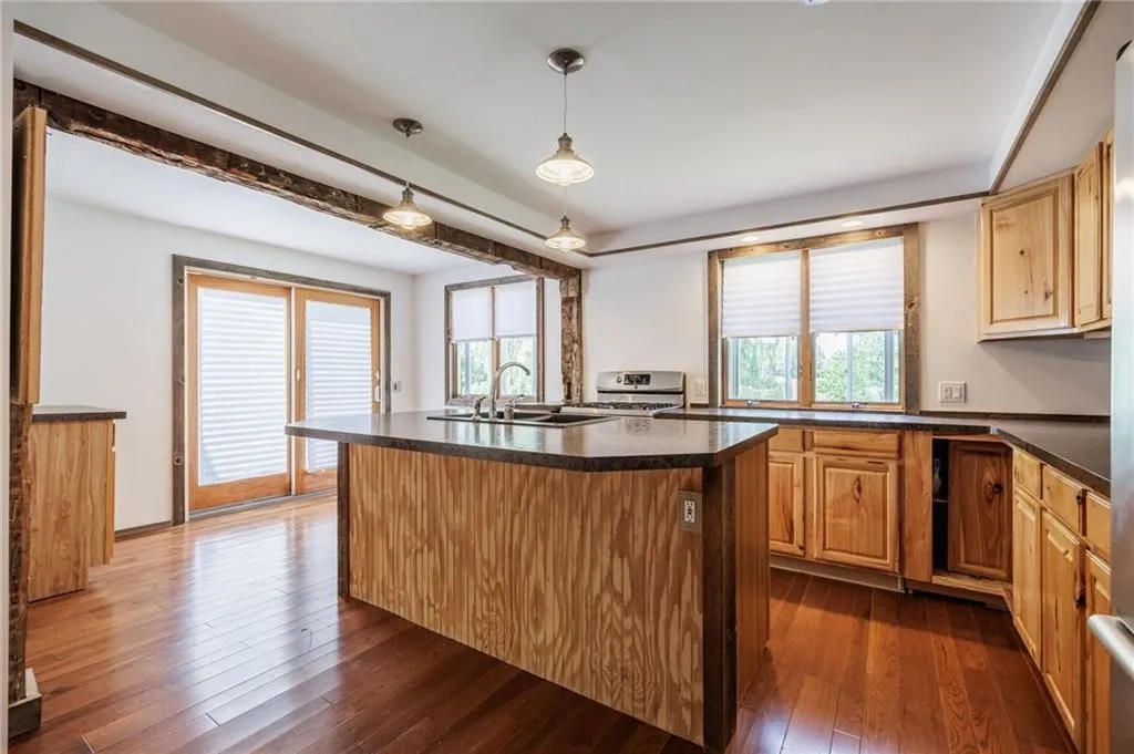 913 Wayneport Road, Macedon, New York 14502, Macedon, New York 14502, 5 Bedrooms Bedrooms, ,3 BathroomsBathrooms,Residential,Closed,913 Wayneport Road, Macedon, New York 14502,0,R1627351