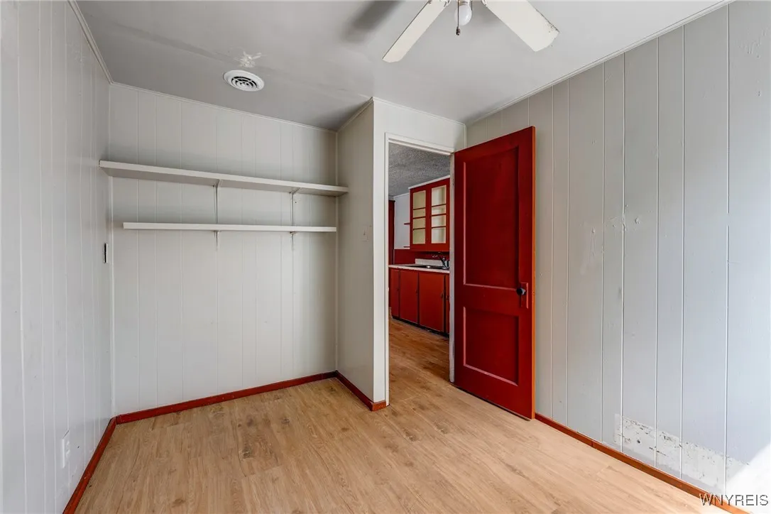 127 Humason Avenue, Buffalo, New York 14211, Buffalo, New York 14211, 5 Bedrooms Bedrooms, ,2 BathroomsBathrooms,Residential,For Sale,127 Humason Avenue, Buffalo, New York 14211,B1627377