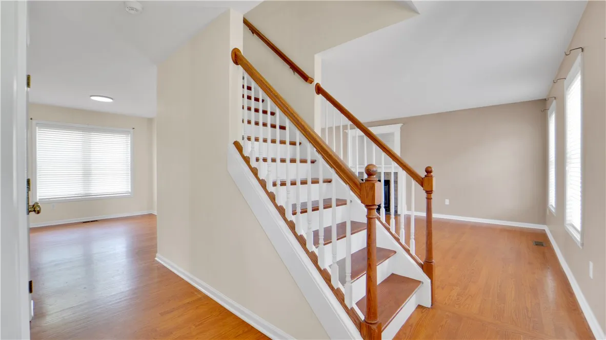 378 Salt Road, Webster, New York 14580, Webster, New York 14580, 3 Bedrooms Bedrooms, 7 Rooms Rooms,2 BathroomsBathrooms,Residential,Closed,378 Salt Road, Webster, New York 14580,0,R1626657