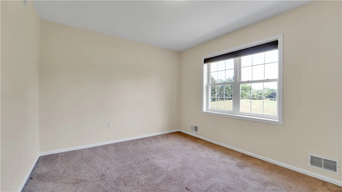 378 Salt Road, Webster, New York 14580, Webster, New York 14580, 3 Bedrooms Bedrooms, 7 Rooms Rooms,2 BathroomsBathrooms,Residential,Closed,378 Salt Road, Webster, New York 14580,0,R1626657