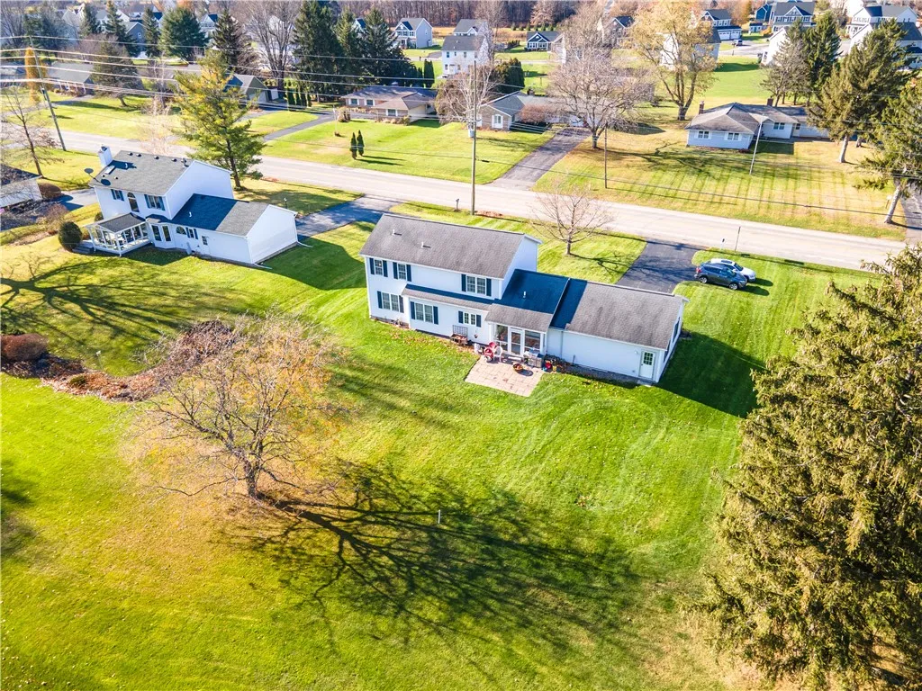 378 Salt Road, Webster, New York 14580, Webster, New York 14580, 3 Bedrooms Bedrooms, 7 Rooms Rooms,2 BathroomsBathrooms,Residential,Closed,378 Salt Road, Webster, New York 14580,0,R1626657