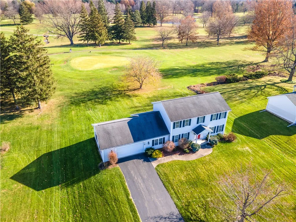 378 Salt Road, Webster, New York 14580, Webster, New York 14580, 3 Bedrooms Bedrooms, 7 Rooms Rooms,2 BathroomsBathrooms,Residential,Closed,378 Salt Road, Webster, New York 14580,0,R1626657