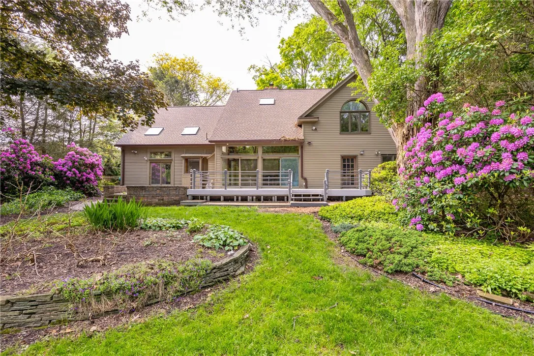 123 Kilbourn Road, Pittsford, New York 14618, Pittsford, New York 14618, 4 Bedrooms Bedrooms, 9 Rooms Rooms,2 BathroomsBathrooms,Residential,For Sale,123 Kilbourn Road, Pittsford, New York 14618,R1627359