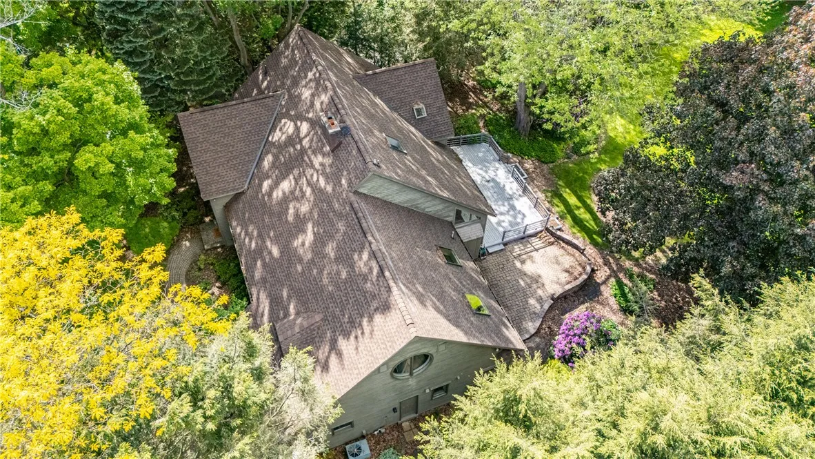 123 Kilbourn Road, Pittsford, New York 14618, Pittsford, New York 14618, 4 Bedrooms Bedrooms, 9 Rooms Rooms,2 BathroomsBathrooms,Residential,For Sale,123 Kilbourn Road, Pittsford, New York 14618,R1627359