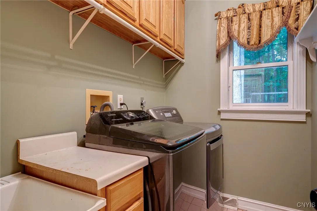 1st Floor Laundry