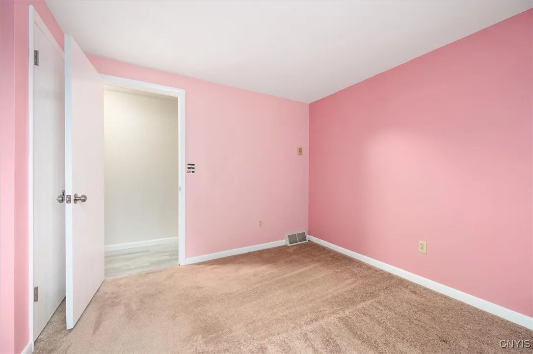 138 Hawthorne, Sullivan, New York 13037, Sullivan, New York 13037, 4 Bedrooms Bedrooms, 8 Rooms Rooms,2 BathroomsBathrooms,Residential,For Sale,138 Hawthorne, Sullivan, New York 13037,S1627300