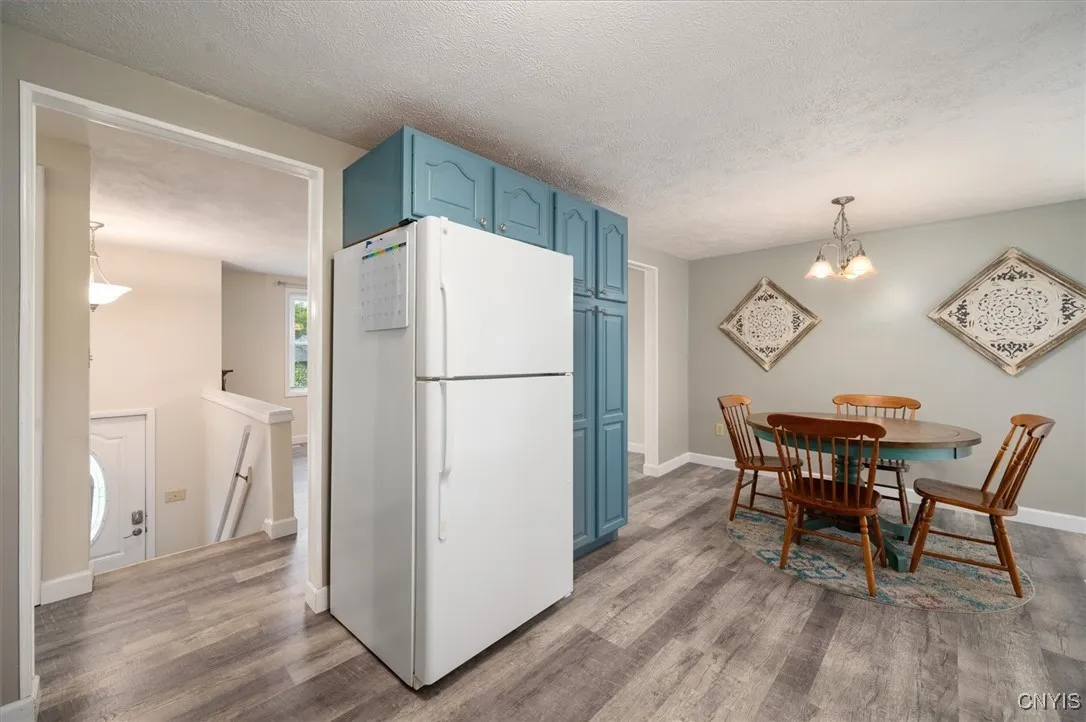 138 Hawthorne, Sullivan, New York 13037, Sullivan, New York 13037, 4 Bedrooms Bedrooms, 8 Rooms Rooms,2 BathroomsBathrooms,Residential,For Sale,138 Hawthorne, Sullivan, New York 13037,S1627300