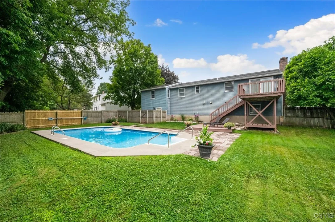 138 Hawthorne, Sullivan, New York 13037, Sullivan, New York 13037, 4 Bedrooms Bedrooms, 8 Rooms Rooms,2 BathroomsBathrooms,Residential,For Sale,138 Hawthorne, Sullivan, New York 13037,S1627300