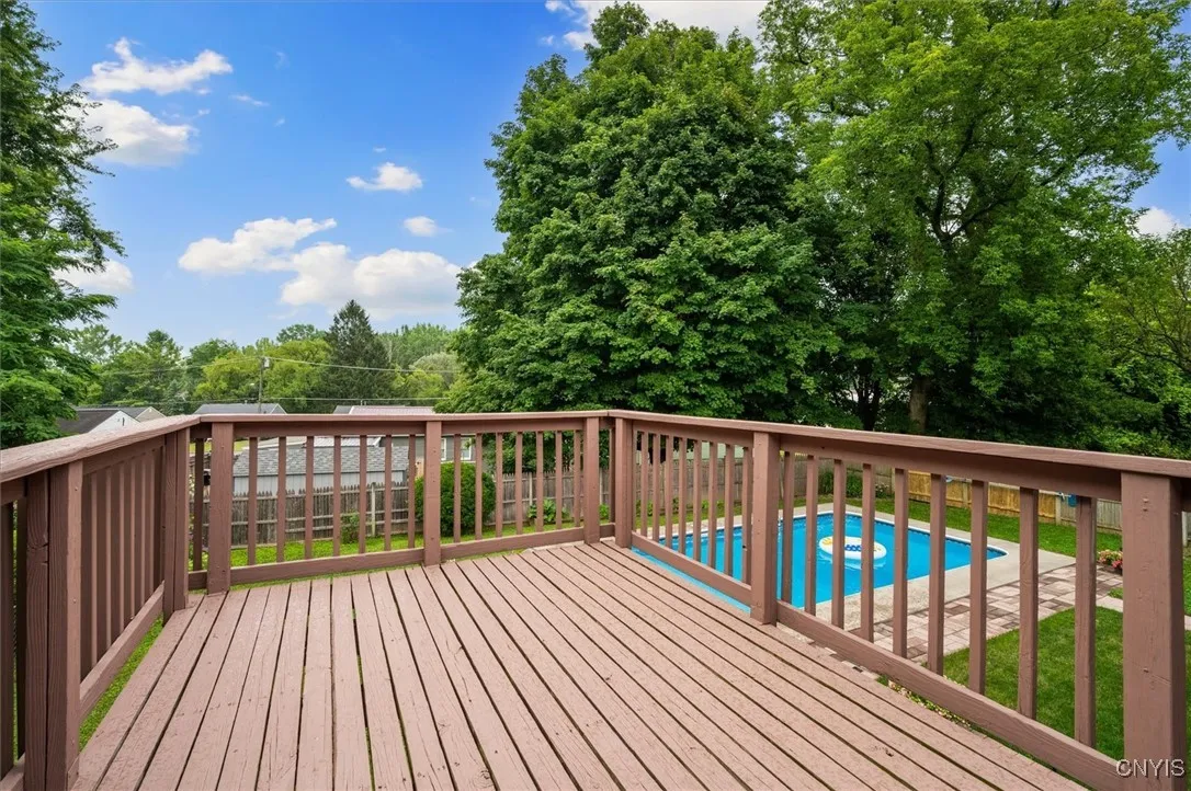 138 Hawthorne, Sullivan, New York 13037, Sullivan, New York 13037, 4 Bedrooms Bedrooms, 8 Rooms Rooms,2 BathroomsBathrooms,Residential,For Sale,138 Hawthorne, Sullivan, New York 13037,S1627300