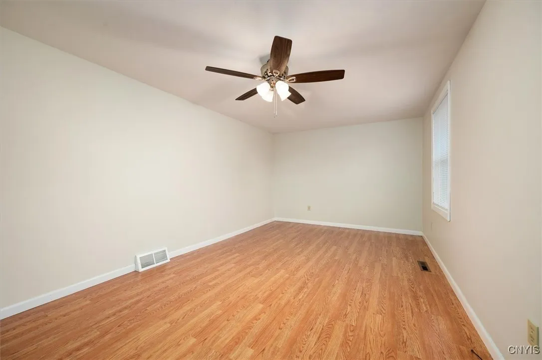 138 Hawthorne, Sullivan, New York 13037, Sullivan, New York 13037, 4 Bedrooms Bedrooms, 8 Rooms Rooms,2 BathroomsBathrooms,Residential,For Sale,138 Hawthorne, Sullivan, New York 13037,S1627300
