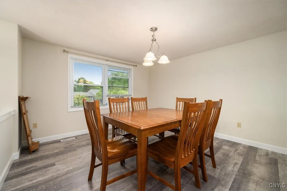 138 Hawthorne, Sullivan, New York 13037, Sullivan, New York 13037, 4 Bedrooms Bedrooms, 8 Rooms Rooms,2 BathroomsBathrooms,Residential,For Sale,138 Hawthorne, Sullivan, New York 13037,S1627300