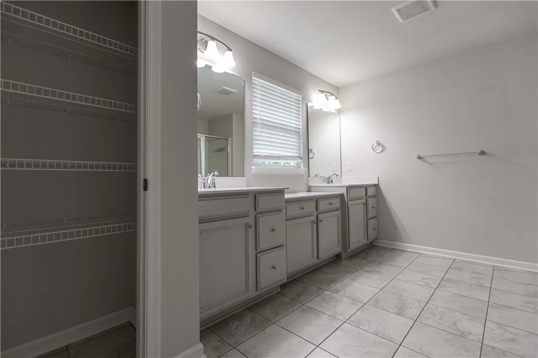 357 Anna Circle, Webster, New York 14580, Webster, New York 14580, 4 Bedrooms Bedrooms, 9 Rooms Rooms,3 BathroomsBathrooms,Residential,For Sale,357 Anna Circle, Webster, New York 14580,R1626398