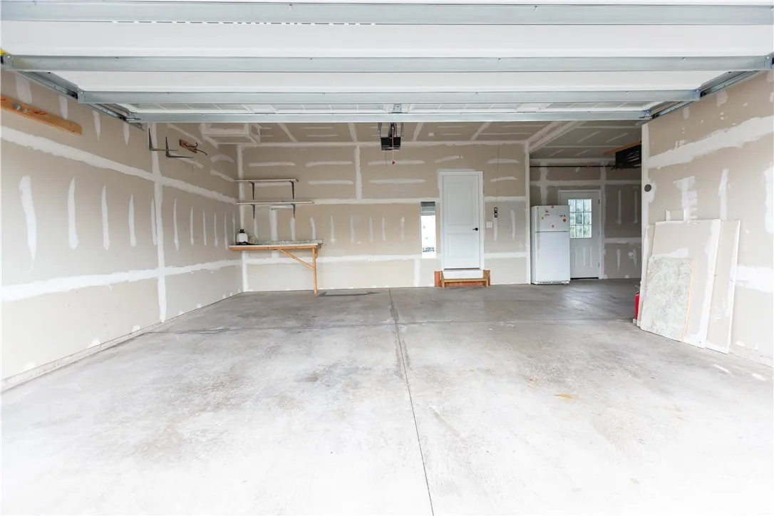 3 car garage