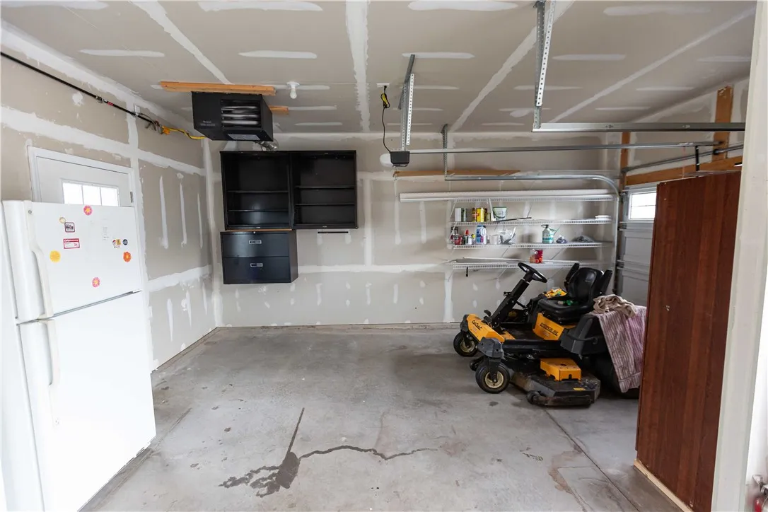 357 Anna Circle, Webster, New York 14580, Webster, New York 14580, 4 Bedrooms Bedrooms, 9 Rooms Rooms,3 BathroomsBathrooms,Residential,For Sale,357 Anna Circle, Webster, New York 14580,R1626398