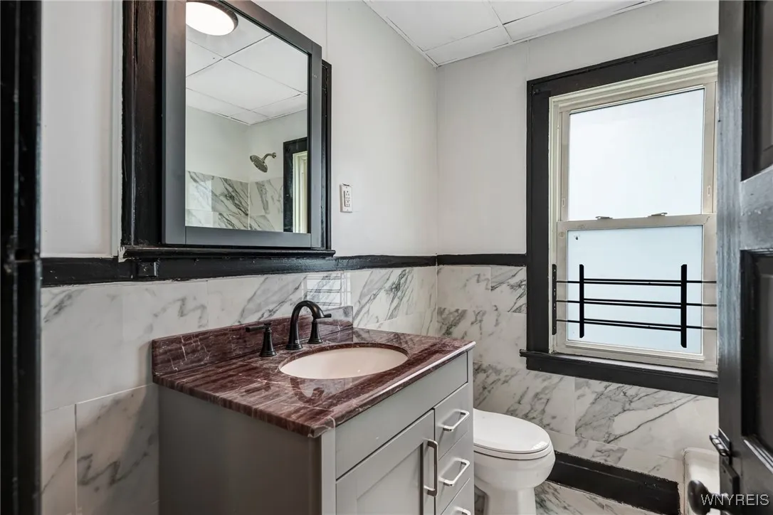 50 Wilkes Avenue, Buffalo, New York 14215, Buffalo, New York 14215, 4 Bedrooms Bedrooms, 7 Rooms Rooms,2 BathroomsBathrooms,Residential,For Sale,50 Wilkes Avenue, Buffalo, New York 14215,B1627391