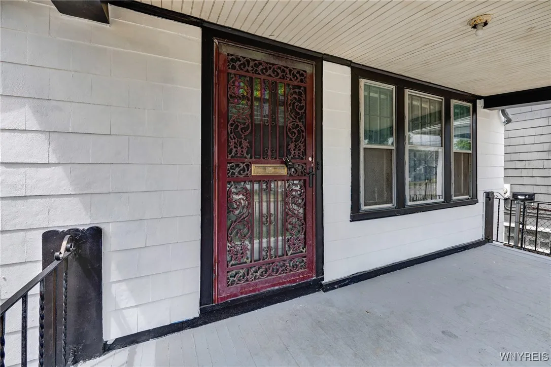50 Wilkes Avenue, Buffalo, New York 14215, Buffalo, New York 14215, 4 Bedrooms Bedrooms, 7 Rooms Rooms,2 BathroomsBathrooms,Residential,For Sale,50 Wilkes Avenue, Buffalo, New York 14215,B1627391
