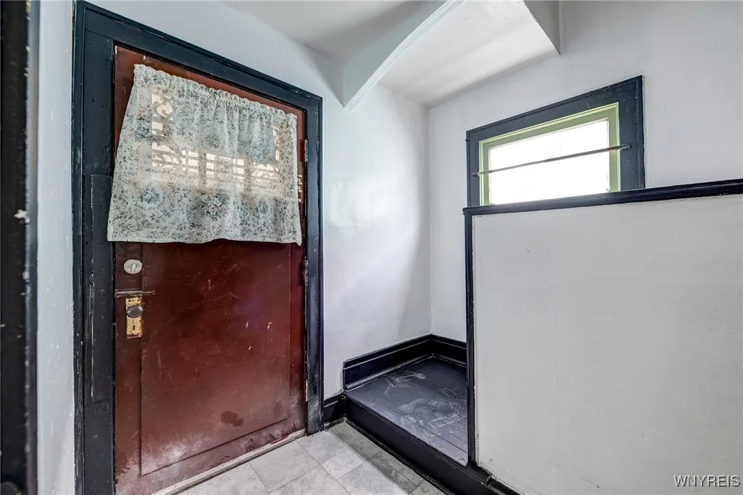 50 Wilkes Avenue, Buffalo, New York 14215, Buffalo, New York 14215, 4 Bedrooms Bedrooms, 7 Rooms Rooms,2 BathroomsBathrooms,Residential,For Sale,50 Wilkes Avenue, Buffalo, New York 14215,B1627391