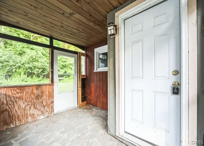 22 East River Drive, Lake Luzerne, New York 12846, Lake Luzerne, New York 12846, 4 Bedrooms Bedrooms, 6 Rooms Rooms,1 BathroomBathrooms,Residential,For Sale,22 East River Drive, Lake Luzerne, New York 12846,S1627395