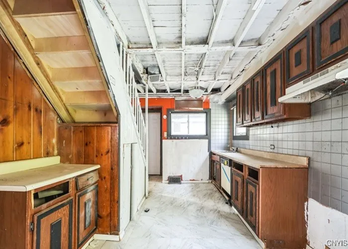 22 East River Drive, Lake Luzerne, New York 12846, Lake Luzerne, New York 12846, 4 Bedrooms Bedrooms, 6 Rooms Rooms,1 BathroomBathrooms,Residential,For Sale,22 East River Drive, Lake Luzerne, New York 12846,S1627395