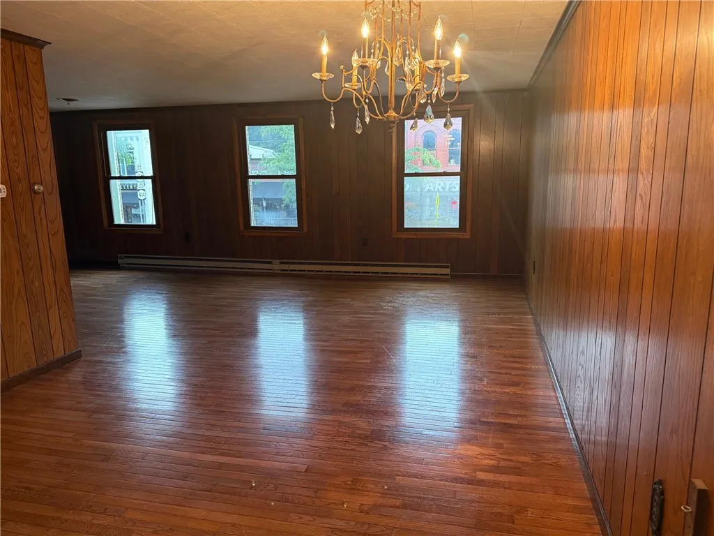 101 East Second Street, Dix, New York 14891, Dix, New York 14891, 2 Bedrooms Bedrooms, 6 Rooms Rooms,2 BathroomsBathrooms,Residential Lease,For Rent,101 East Second Street, Dix, New York 14891,R1627110