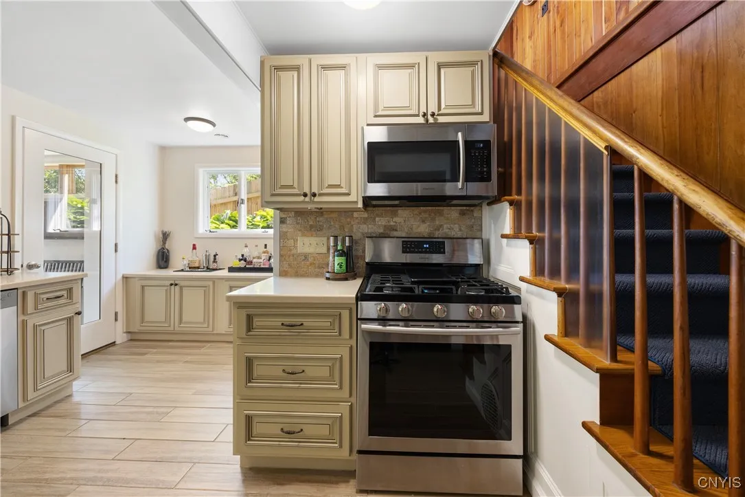 1514 Owahgena Terrace, Cazenovia, New York 13035, Cazenovia, New York 13035, 3 Bedrooms Bedrooms, 8 Rooms Rooms,2 BathroomsBathrooms,Residential,Closed,1514 Owahgena Terrace, Cazenovia, New York 13035,0,S1627011