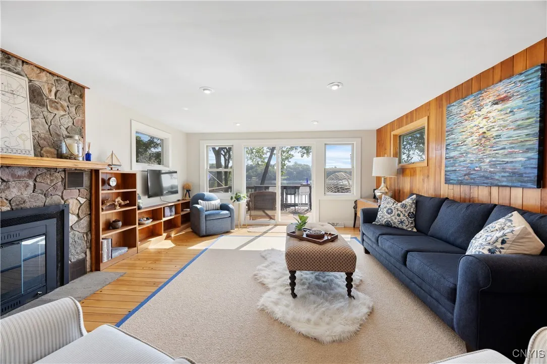 1514 Owahgena Terrace, Cazenovia, New York 13035, Cazenovia, New York 13035, 3 Bedrooms Bedrooms, 8 Rooms Rooms,2 BathroomsBathrooms,Residential,Closed,1514 Owahgena Terrace, Cazenovia, New York 13035,0,S1627011