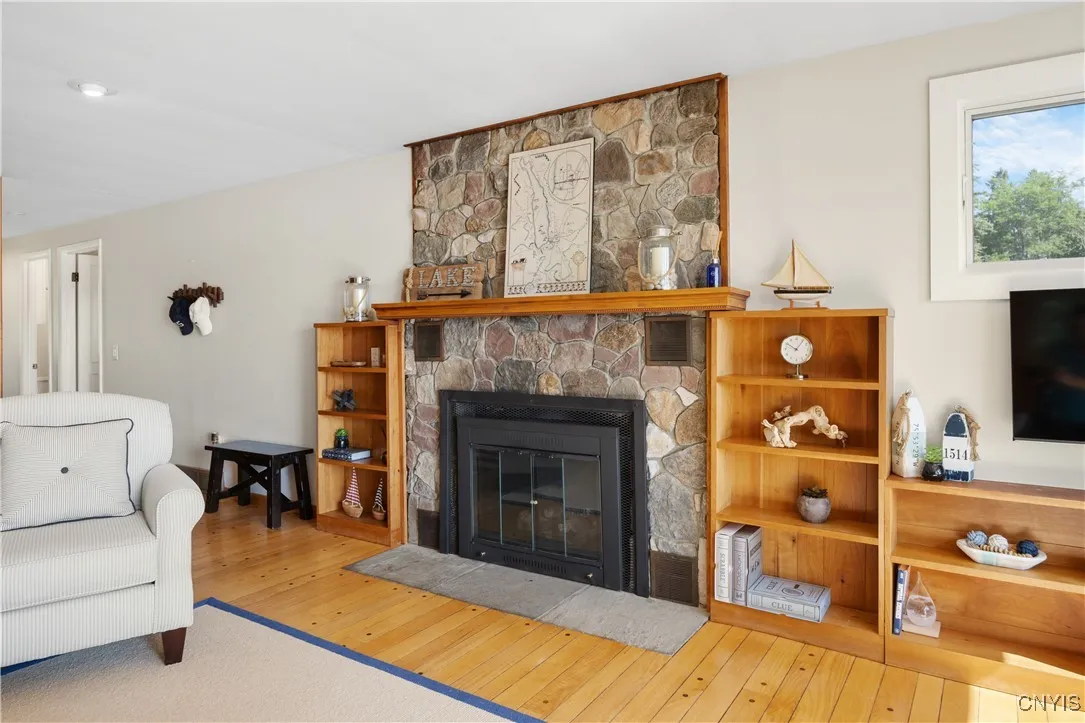 1514 Owahgena Terrace, Cazenovia, New York 13035, Cazenovia, New York 13035, 3 Bedrooms Bedrooms, 8 Rooms Rooms,2 BathroomsBathrooms,Residential,Closed,1514 Owahgena Terrace, Cazenovia, New York 13035,0,S1627011