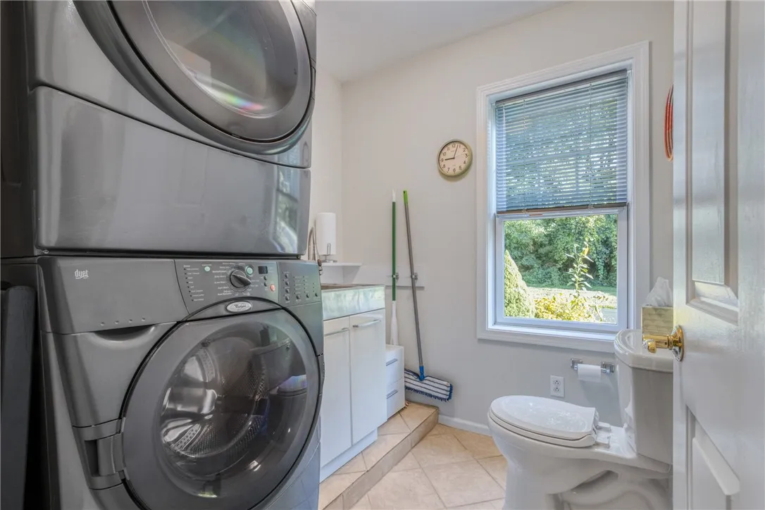 2722 Coates Road, Jerusalem, New York 14527, Jerusalem, New York 14527, 4 Bedrooms Bedrooms, 11 Rooms Rooms,2 BathroomsBathrooms,Residential,For Sale,2722 Coates Road, Jerusalem, New York 14527,R1625656